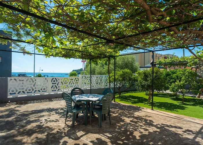 Casa Del Mar Апартаменты *